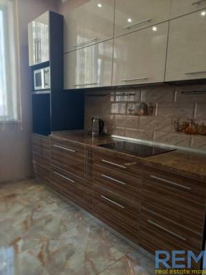 2-комн., 66.5 кв. м., Академика Сахарова, Котовского пос, Одесса, Суворовский район